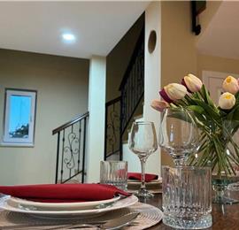 2 bedroom villa with heated pool & tennis court near Zadar, sleeps 4